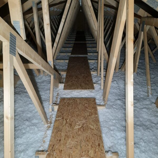 Auksto bēņiņu siltināšana ar Knauf insulation Supafil Loft Pro