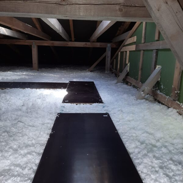 Auksto bēņiņu siltināšana ar Knauf insulation Supafil Loft Pro