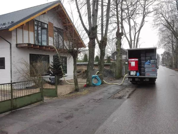 Bēniņu siltināšana ar ekovati